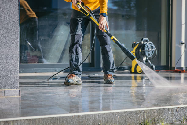 Best Commercial Building Pressure Washing  in Valley View, PA