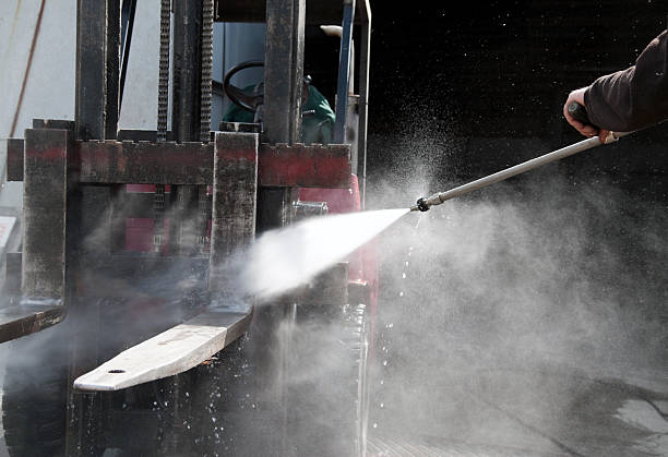 Best Roof Power Washing Services  in Valley View, PA