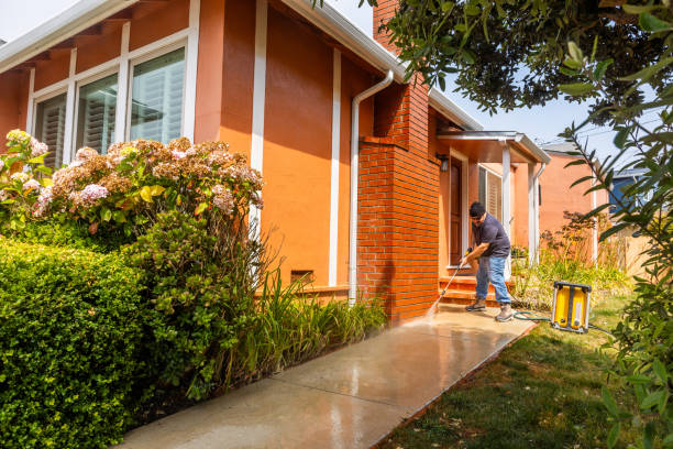 Best Deck Pressure Washing  in Valley View, PA